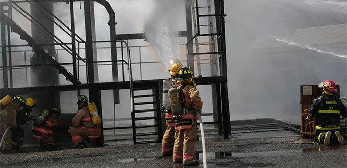 Asegura tesorero capitalino que está garantizado pago al Cuerpo de Bomberos