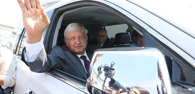 Una volada, que haya pacto con Peña Nieto, responde AMLO