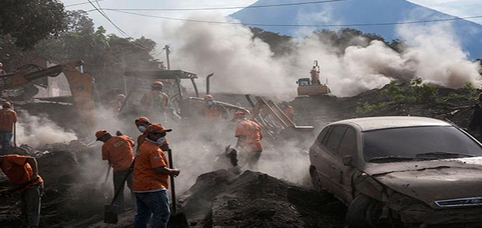 Muertos por erupción del Volcán de Fuego en Guatemala suman 99