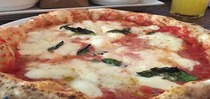 Acusan a empleado de una pizzería de EEUU de poner veneno al queso