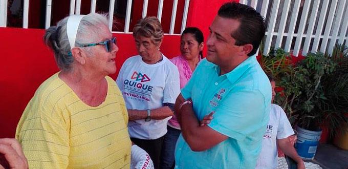 Quique Malacara promete apoyar a adultos mayores
