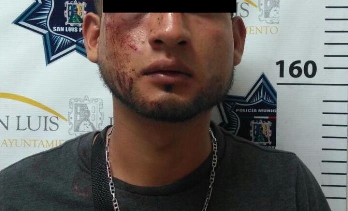 Ciudadanos capturan a presunto ladrón en el Centro Histórico