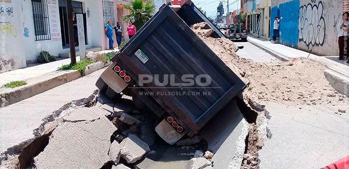 Arreglarán 20 metros lineales por socavón en la calle General I. Martínez