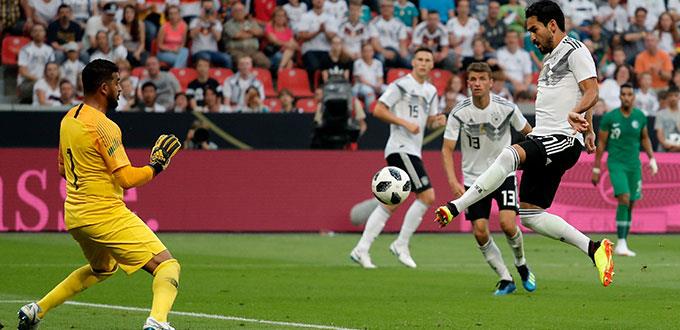 Alemania vence apenas por 2-1 a Arabia Saudita