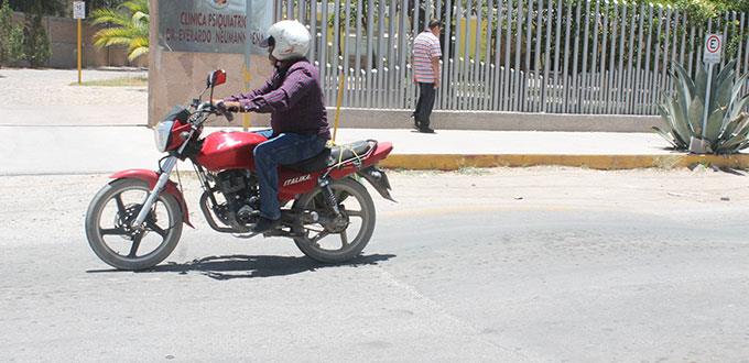 Tránsito regulará vialidad afuera de clínica Chicosein