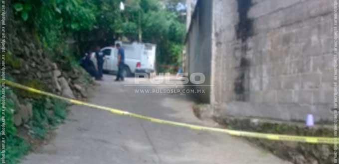 Dos ministeriales riñen y se disparan entre sí; uno fallece
