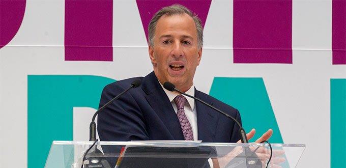 Meade apuesta por un modelo dual en la educación