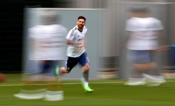 Lionel Messi pone en duda su continuidad con selección de Argentina