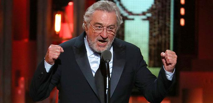 CBS censura comentario de Robert De Niro contra Trump en entrega de Premios Tony