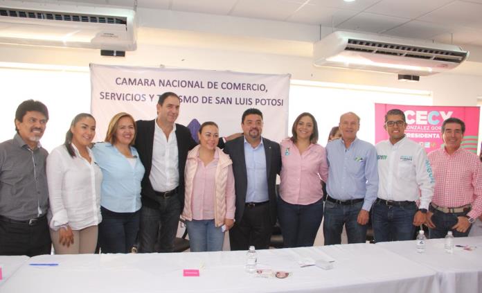 Inseguridad, moches, baches, falta de alumbrado y escasez de agua, los temas del PRI en la Canaco