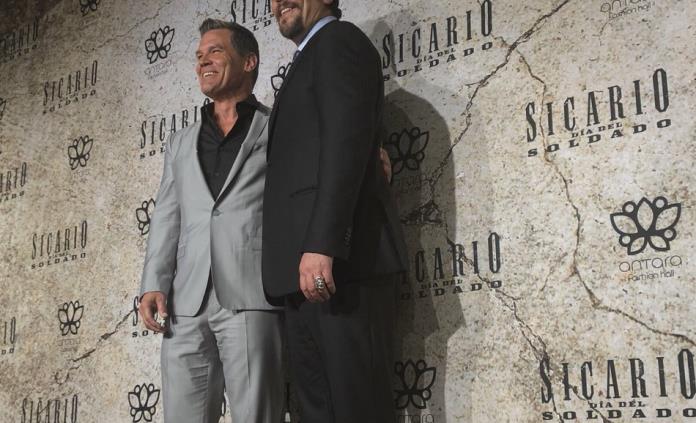 Benicio del Toro y Josh Brolin buscan reivindicar papel de los mexicanos