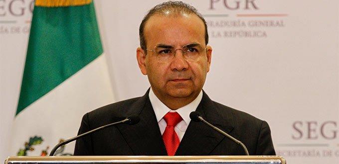 No existe figura de comisión de la verdad, afirma Navarrete Prida sobre caso Ayotzinapa