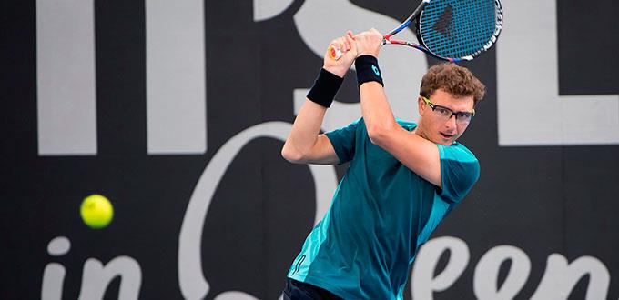 Istomin elimina a Kohlschreiber en Stuttgart