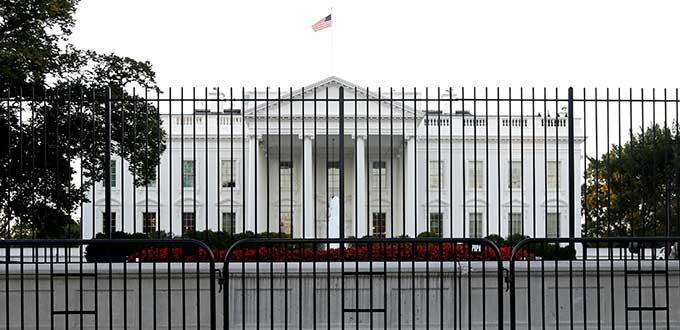 Casa Blanca justifica en la Biblia separar a madres e hijos migrantes