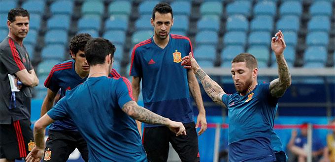 Una España en crisis se cruza con Cristiano Ronaldo