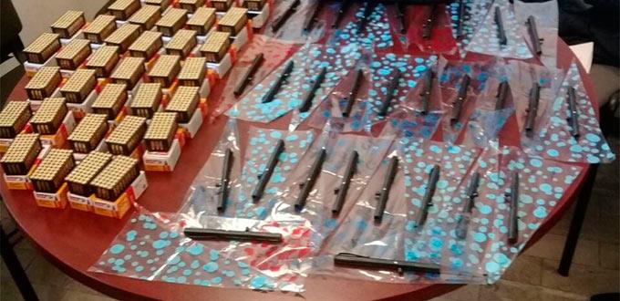Cae sujeto con 30 pistolas pluma y dos mil cartuchos en la CDMX