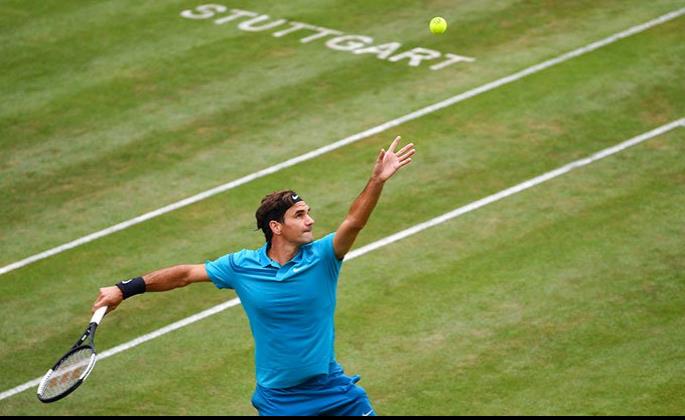 Federer-Kyrgios y Raonic-Pouille, semifinales de Stuttgart