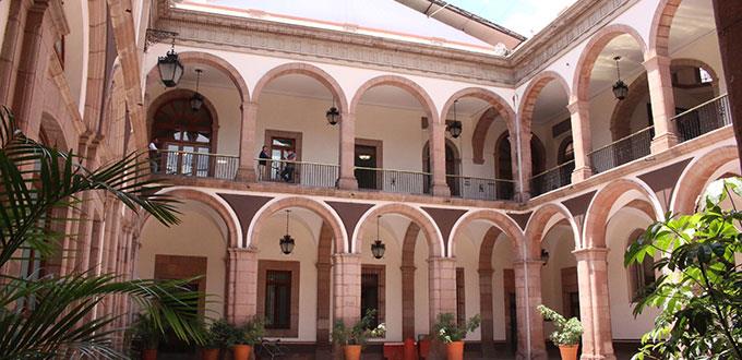 Burócratas del Estado ya negocian alza salarial