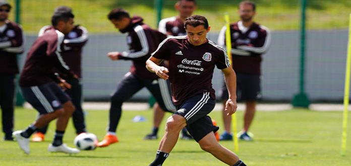 México efectúa último ensayo en el Luzhniki antes del partido contra Alemania