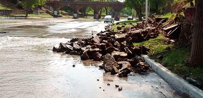 Continuará cerrado el bulevar Río Santiago; PC reporta caída de barda