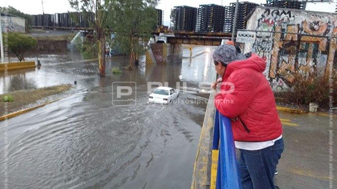El domingo pasado llovió en SLP mucho más que en todo el año 2015: Autoridades