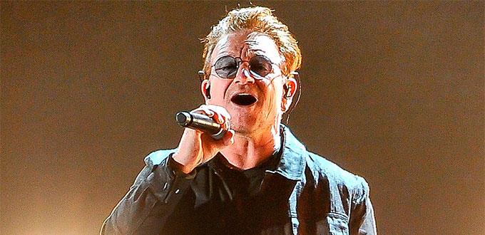 Bono critica separación de familias en EEUU