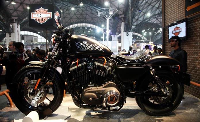 Trump amenaza con imponer un gran impuesto sobre ventas de Harley en EEUU