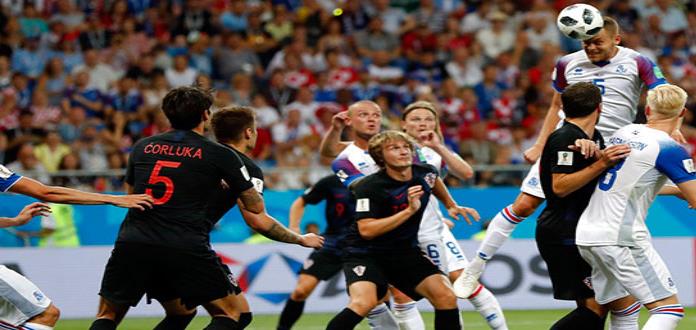 Croacia firma primera fase perfecta y despide a Islandia