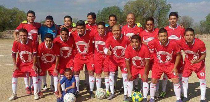 Familia Gimaq llena de “cuero” a Deportivo Go-Var