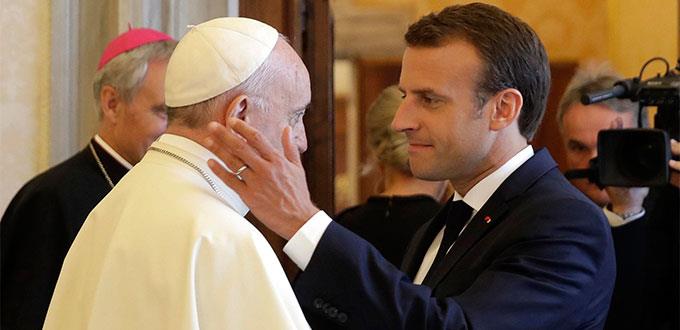 El papa y Macron hablan de migración
