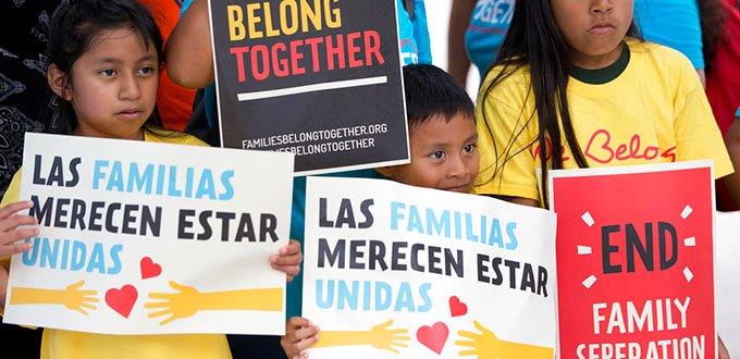 Trump enfrenta plazo firme para reunificar a familias