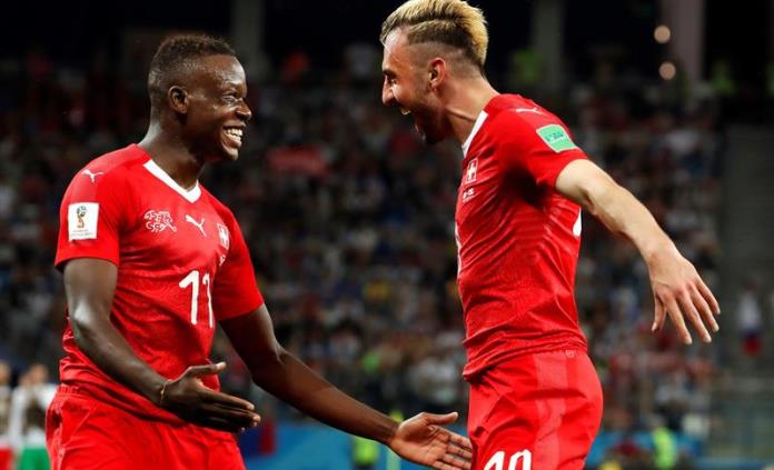 Suiza cumple, avanza y enfrentará a Suecia en octavos de final