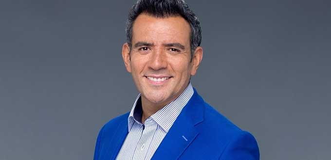 Héctor Sandarti se despide de México