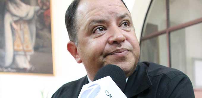Piden aceptar en paz al ganador de elecciones