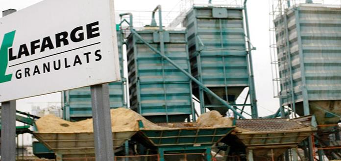 Acusan a francesa Lafarge de financiar grupos armados sirios