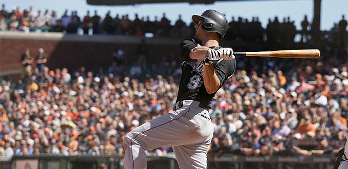 DJ LeMahieu jonronea y Rockies ganan 9-8 a Gigantes