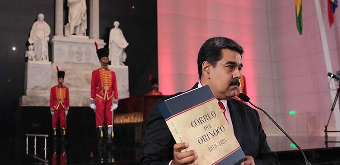 Pence es una culebra venenosa: Maduro