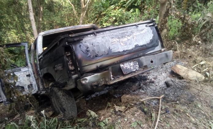 Queman camioneta de hermano de candidato en Huehuetlán