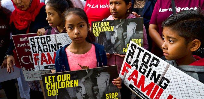 Donald Trump usa de rehenes a los niños indocumentados