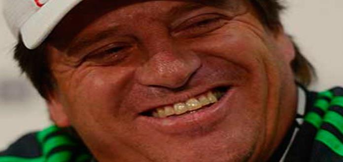 Miguel Herrera es expulsado en partido amistoso