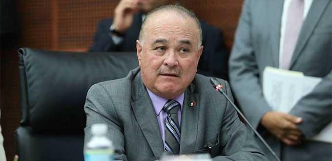 Se auto destapa Ernesto Ruffo para presidir el PAN