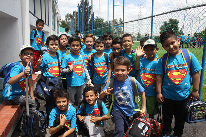 Niños felices en el camping de verano del Club Libanés Potosino