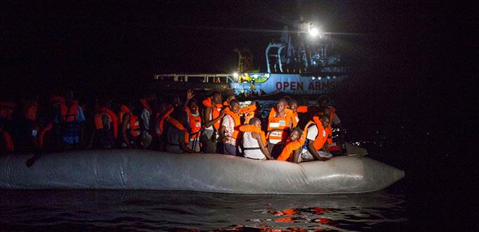 Open Arms rescata a 87 personas en el Mediterráneo y Salvini le cierra los puertos de Italia