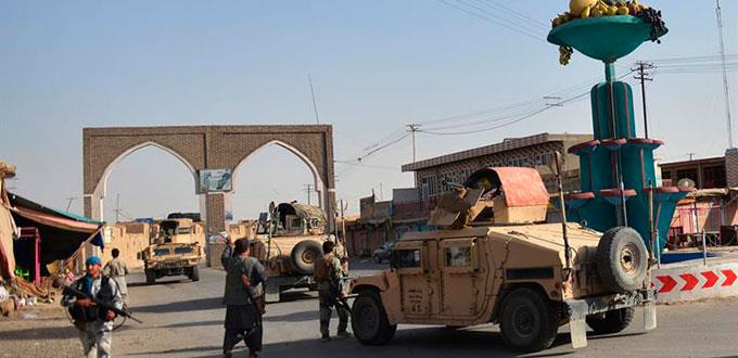 Aumentan a 466 los muertos en 5 días de ofensiva talibán en ciudad afgana de Ghazni