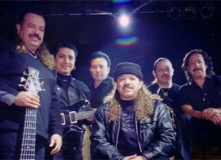 Los Acosta convertir&aacute;n la Arena CDMX en templo del amor