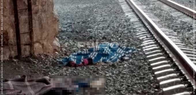 Por tomarse selfies, una mujer y una niña fallecen arrolladas por el tren en Estación Catorce