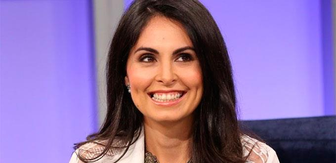 Lorena Enríquez presenta su obra