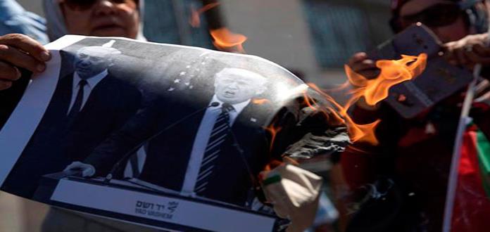Tres palestinos heridos por fuego israelí en protestas contra Trump en Gaza
