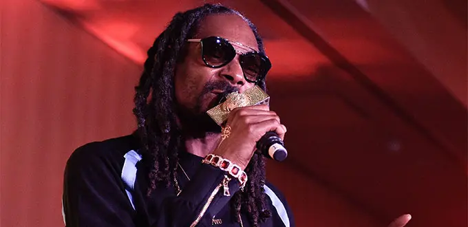 Snoop Dogg se convierte en copropietario del Swansea City