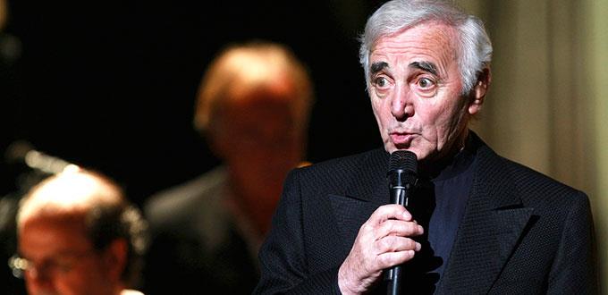 Muere el actor y cantante Charles Aznavour, una de las voces más reconocidas de Francia